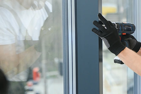 Same Day Glass Repair Car in Pace, FL